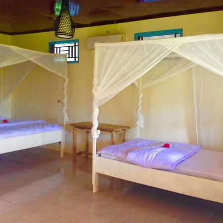 Lakey Beach Inn Hotel Huu Buitenkant foto